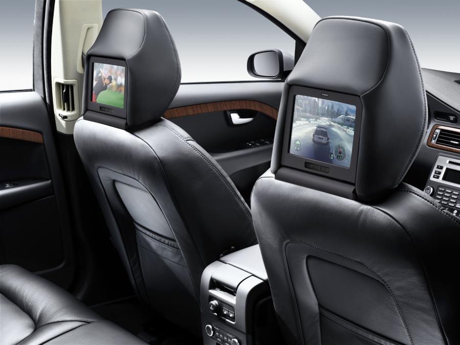  Volvo V70 T6 2007 года  (фото 17 из 64)